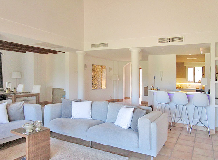 IDT-214-4-Luxus-Penthouse direkz am Golfplatz in Santa Ponsa zu verkaufen